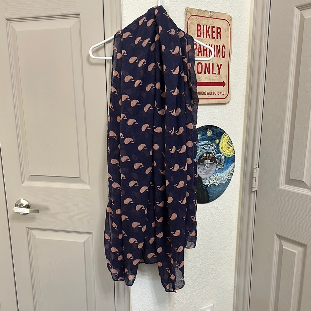 Vineyard Vines Navy Scarf with Pink Pattern
